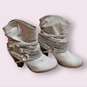 Not Rated Cream Bling Booties Size 8.5